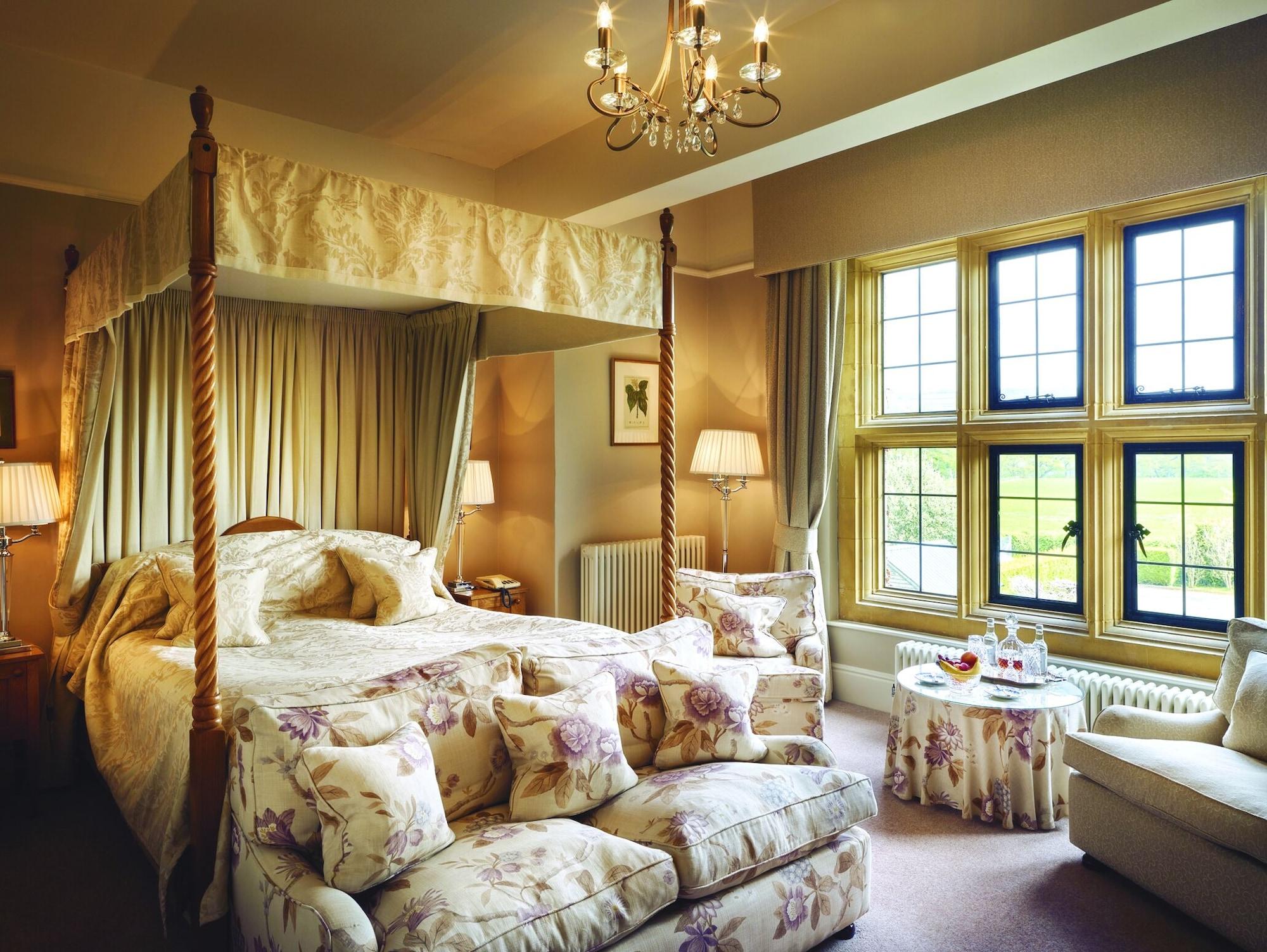 Bronllys Llangoed Hall מראה חיצוני תמונה
